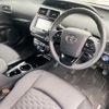 toyota prius-phv 2018 quick_quick_DLA-ZVW52_ZVW52-3078462 image 11