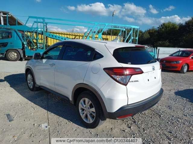 honda vezel 2015 -HONDA--VEZEL DAA-RU3--RU3-1076143---HONDA--VEZEL DAA-RU3--RU3-1076143- image 2