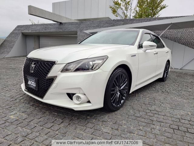 toyota crown 2016 CFJ1747006 image 1