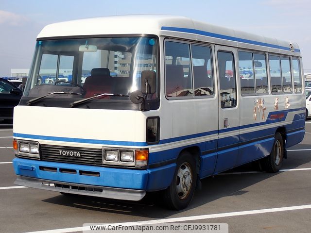 toyota coaster 1986 24630709 image 1