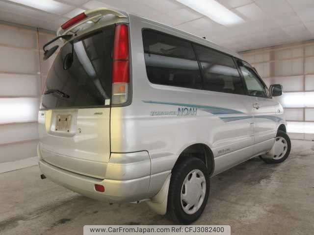 toyota townace-noah 1999 504769-215895 image 1