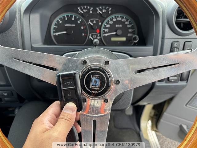 toyota land-cruiser 2015 CFJ5130979 image 2