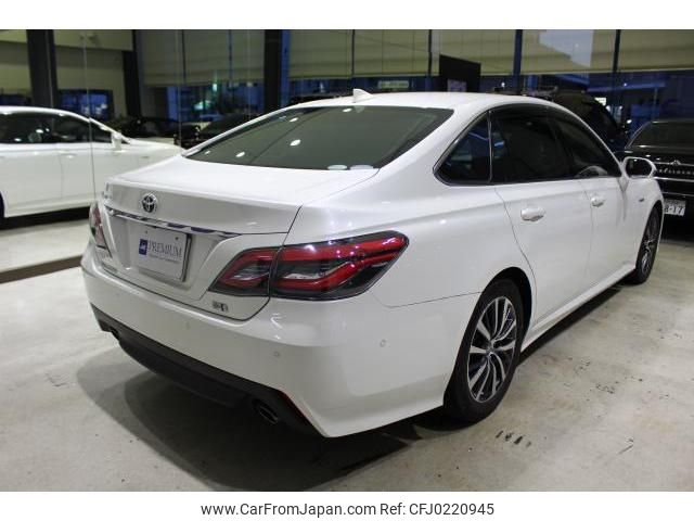 toyota crown-hybrid 2019 quick_quick_6AA-AZSH20_1030809 image 2