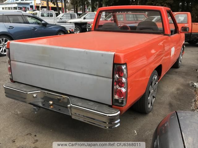 ドッカン JDM 94 Nissan Datsun Diesel Truck Quad Cab