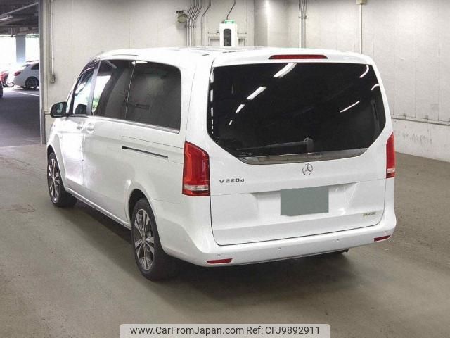 mercedes-benz v-class 2018 quick_quick_LDA-447811_WDF44781323377952 image 2