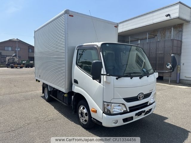 toyota dyna-truck 2017 -TOYOTA--Dyna QDF-KDY231--KDY231-8030253---TOYOTA--Dyna QDF-KDY231--KDY231-8030253- image 2