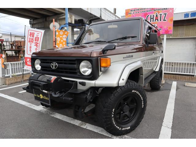 【送料込み】 ドウシシャ TOYOTA LANDCRUISER 1/18 送料込み】 ドウシシャ TOYOTA LANDCRUISER 1/18