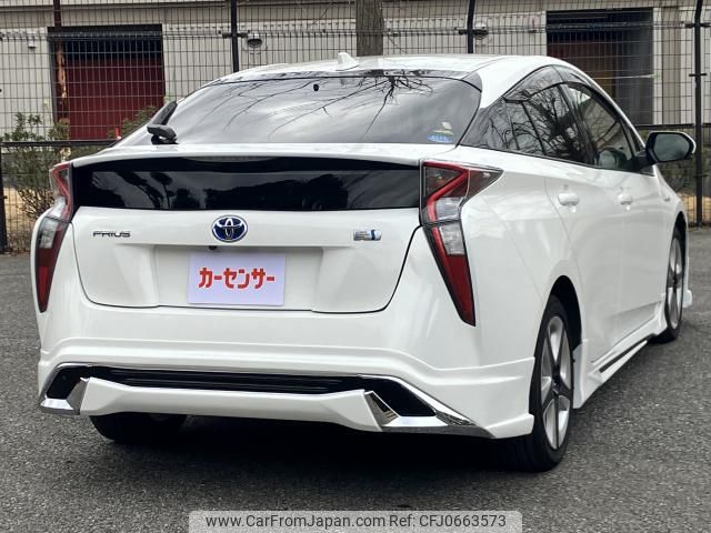 toyota prius 2016 quick_quick_DAA-ZVW50_ZVW50-8012680 image 2