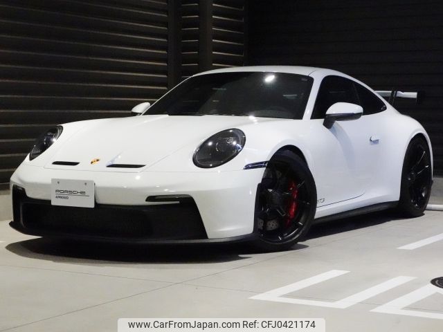porsche 911 2024 CFJ0421174 image 1