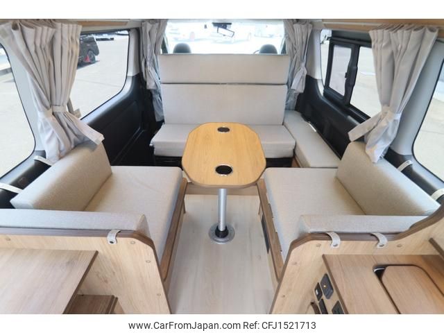 toyota hiace-wagon 2022 CFJ1521713 image 2