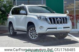 toyota land-cruiser-prado 2017 CFJ1768485