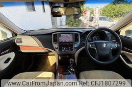 toyota crown 2013 CFJ1807299