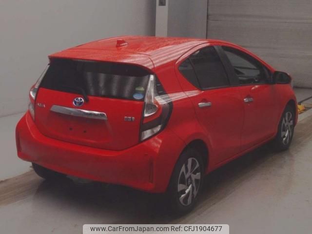 toyota aqua 2020 CFJ1904677 image 2