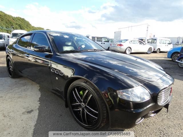 maserati quattroporte 2005 quick_quick_GH-MQP_ZAMCD39J000019537 image 1