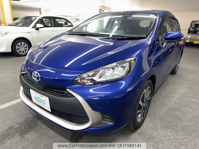 toyota aqua 2023 CFJ1589141 image 1