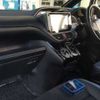 toyota noah 2017 -TOYOTA--Noah DBA-ZRR80W--ZRR80W-0327318---TOYOTA--Noah DBA-ZRR80W--ZRR80W-0327318- image 4