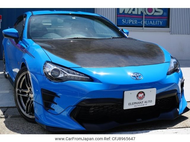 toyota 86 2018 -TOYOTA--86 DBA-ZN6--ZN6-090552---TOYOTA--86 DBA-ZN6--ZN6-090552- image 1