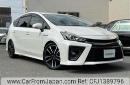 toyota prius-α 2017 CFJ1389796