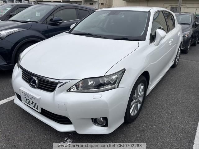 lexus ct 2012 quick_quick_DAA-ZWA10_ZWA10-2099796 image 1