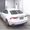 lexus is 2017 CFJ1510370 image 2