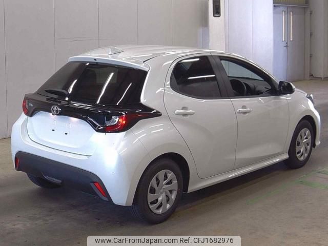 toyota yaris 2025 CFJ1682976 image 2