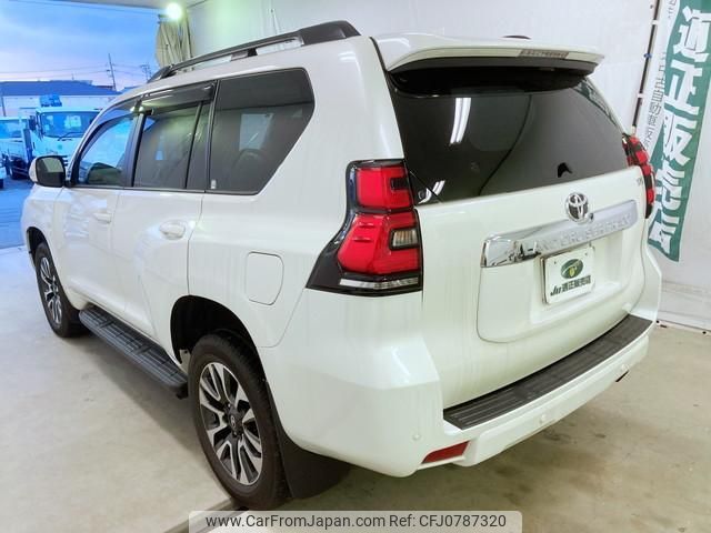 toyota land-cruiser-prado 2023 quick_quick_3BA-TRJ150W_TRJ150-0179015 image 2