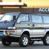 mitsubishi delica-starwagon 1999 GOO_JP_700060001230221018004 image 1