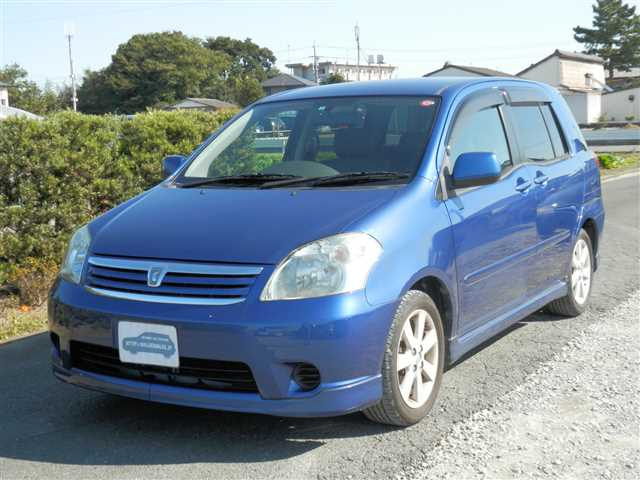 toyota raum 2005 151104170703 image 2