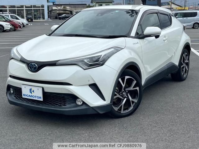 toyota c-hr 2017 quick_quick_DAA-ZYX10_ZYX10-2055445 image 1