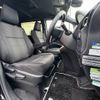toyota voxy 2018 CFJ1791622 image 16