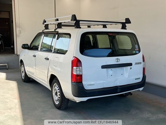 toyota succeed-van 2017 CFJ1846944 image 2