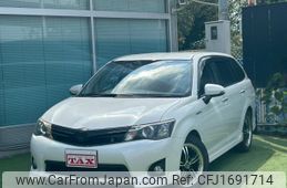 toyota corolla-fielder 2014 CFJ1691714