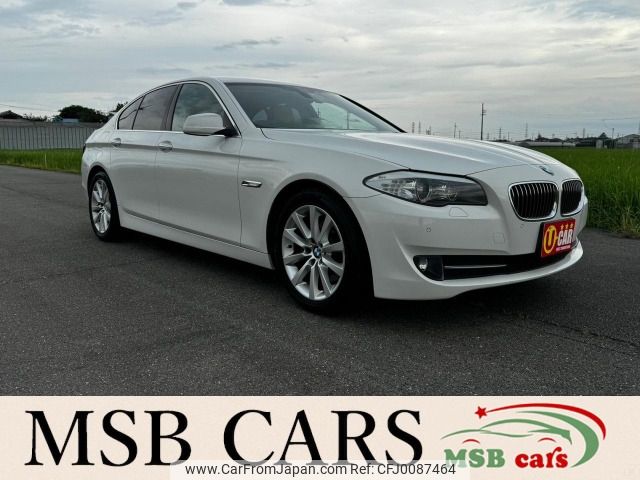 bmw 5-series 2013 -BMW--BMW 5 Series LDA-FW20--WBAFW12040D273704---BMW--BMW 5 Series LDA-FW20--WBAFW12040D273704- image 1