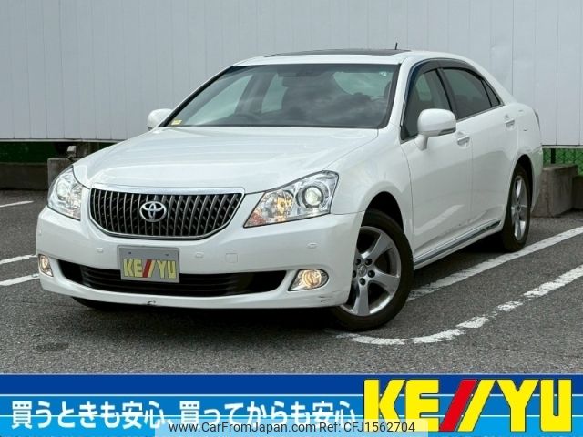toyota crown-majesta 2009 CFJ1562704 image 1