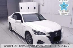toyota crown 2015 CFJ1536472