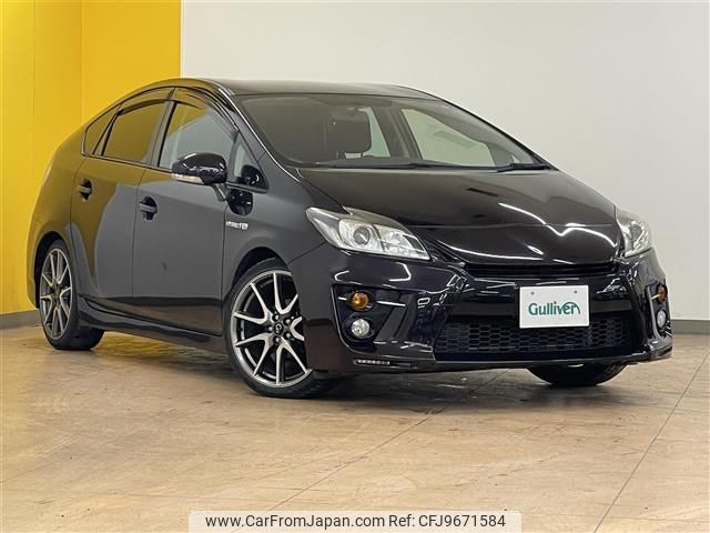 toyota prius 2013 -TOYOTA--Prius DAA-ZVW30--ZVW30-5615198---TOYOTA--Prius DAA-ZVW30--ZVW30-5615198- image 1