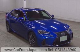 lexus is 2017 CFJ1843960