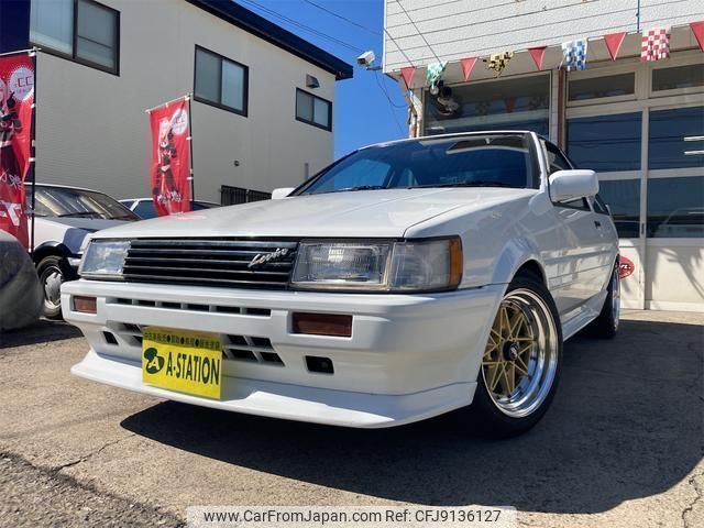 toyota corolla-levin 1984 quick_quick_E-AE86_AE86-0111632 image 2