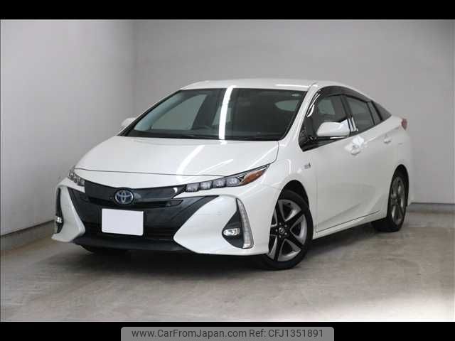 toyota prius-phv 2019 -TOYOTA--Prius PHV DLA-ZVW52--ZVW52-3137349---TOYOTA--Prius PHV DLA-ZVW52--ZVW52-3137349- image 1