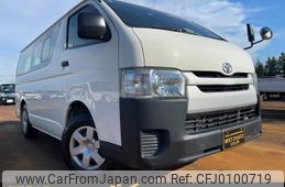 toyota hiace-van 2014 GOO_JP_700120094030240810001