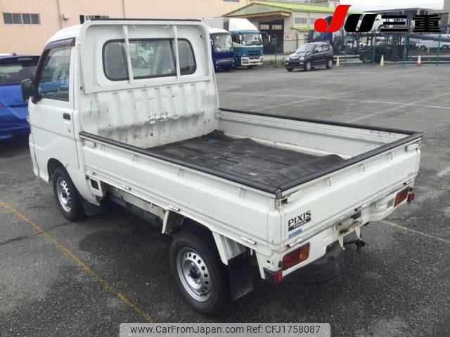toyota pixis-truck 2013 CFJ1758087 image 2