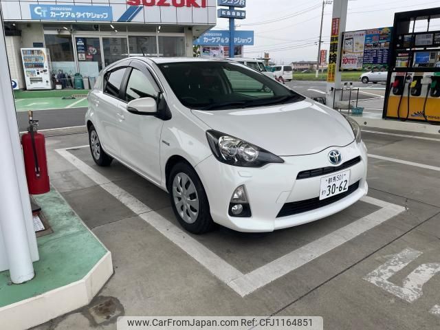 toyota aqua 2013 quick_quick_NHP10_NHP10-6157315 image 1