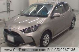 toyota yaris 2020 -TOYOTA 【足立 502ﾋ2077】--Yaris 6AA-MXPH10--MXPH10-2003523---TOYOTA 【足立 502ﾋ2077】--Yaris 6AA-MXPH10--MXPH10-2003523-