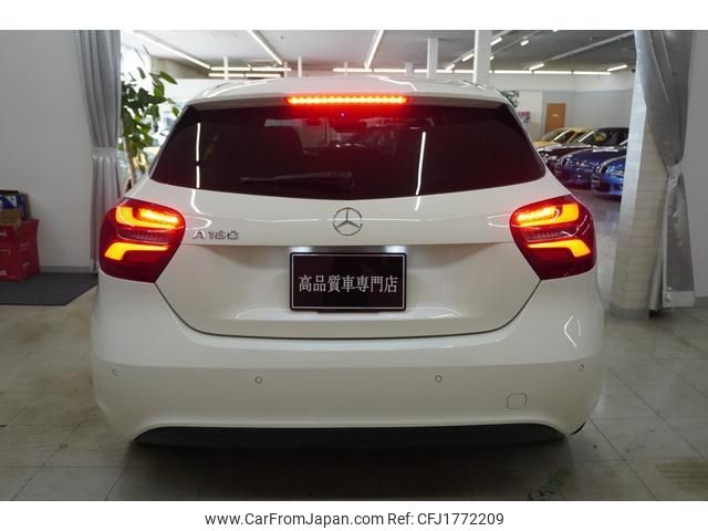 mercedes-benz a-class 2016 CFJ1772209 image 2