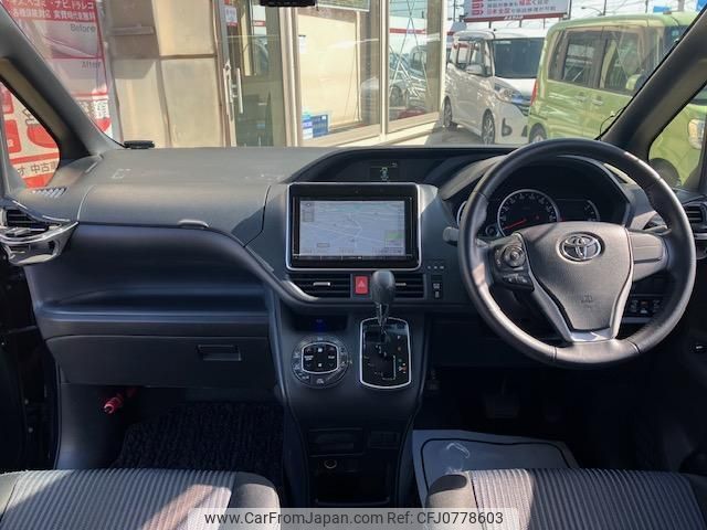 toyota voxy 2014 quick_quick_ZRR80W_ZRR80-0017551 image 2