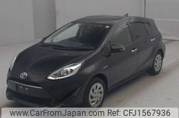 toyota aqua 2019 CFJ1567936