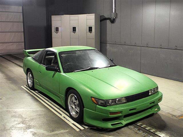 car_2ced4ea3-5bd8-4748-8eeb-