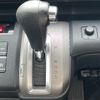 honda stepwagon 2010 -HONDA--Stepwgn DBA-RK5--RK5-1043442---HONDA--Stepwgn DBA-RK5--RK5-1043442- image 17