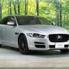 jaguar xe 2019 CFJ1839035 image 18
