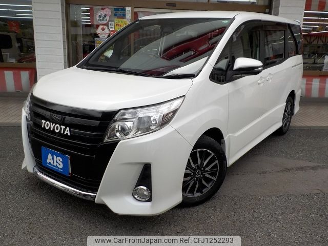 toyota noah 2015 -TOYOTA--Noah DBA-ZRR80W--ZRR80-0119555---TOYOTA--Noah DBA-ZRR80W--ZRR80-0119555- image 1
